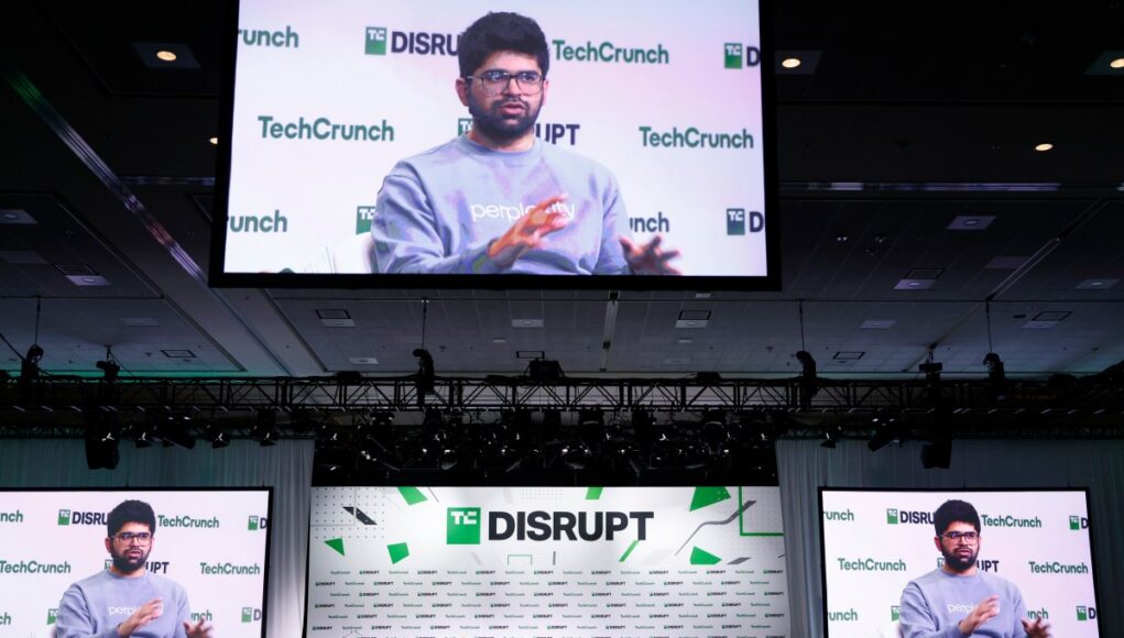 Perplexity-Disrupt-Stage-2024.jpg