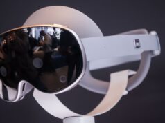 Samsung Galaxy XR vs Apple Vision Pro: Comparing specs and price