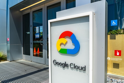 google-cloud-logo-at-entrance.jpg