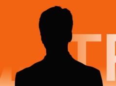 Strategy director Carl Rickertsen is buying MSTR after years of selling