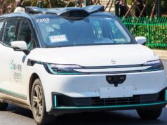 Robotaxi Outage in China Leaves Passengers Stranded on Highways