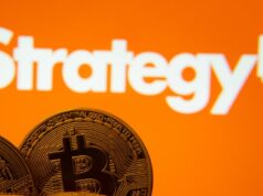 100x Reversal? Strategy May Have Bought 3,200 BTC After Bitcoin Sale, Standard Chartered Says